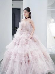 -Renee芮亦婚纱(原丽莎)