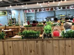 大堂-大草原清真饭庄(沙河店)