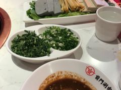 -前门·鲜肉火锅(长风店)