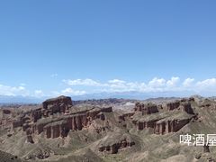 -冰沟丹霞旅游景区