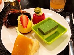 -乐咖啡西餐厅(太湖皇冠假日酒店)