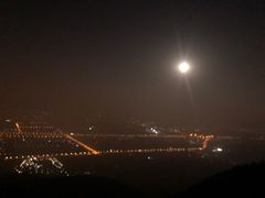 -鬼笑石后山停车场