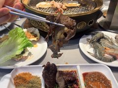 -山焱·炭火自助烤肉(周浦万达店)