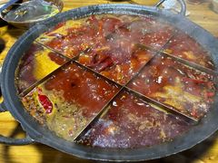 -正南齊北重庆老火锅(光华村直营店)