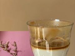 奶盐冰博克-XI·LaundryCafe 喜咖自助洗衣咖啡店
