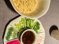 -秀儿四九城·新京菜(亚运村鸟巢店)