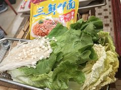 -沙胆彪炭炉牛杂煲(上海日月光广场店)