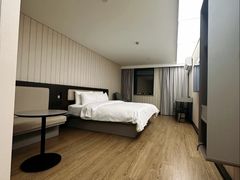 -汉庭(上海虹桥机场新店)