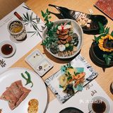 天妇罗挺新鲜的大虾,老公很喜欢。滑蛋鳗鱼有点腻