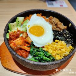 米村拌飯六緯路店