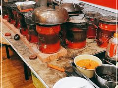 -茸梅路右拐龙虾-农家菜(松江店)
