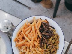 -顶上头·螺蛳火锅(五一新村店)