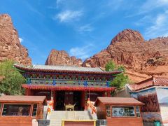 -天山神秘大峡谷