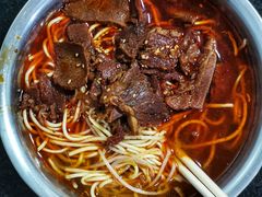 红油牛肉面-薛记襄阳香辣牛肉面(平安路店)