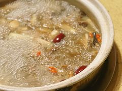 -东巴谷野生菌火锅餐厅