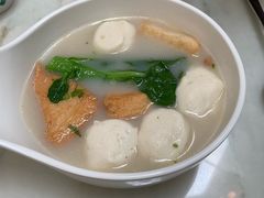 鱼丸河粉-翠华餐厅(香港国际机场店)