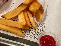 宽薯条-FATBURGER 特富客汉堡(外交公寓店)