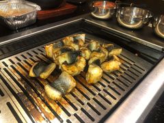 -臻牛烤肉