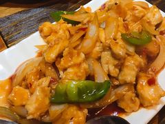 洋葱炒鸡块-鸿福酒家