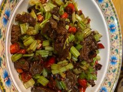 小炒黃牛肉-老乡村(南湖路店)