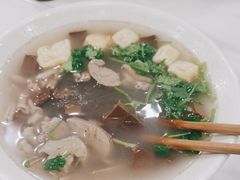 鸭血粉丝-百年尹氏汤包(湖南路狮子桥店)