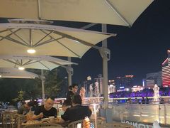 -MONICH牛排融合餐厅(和义大道购物中心店)