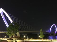 -南京眼步行桥