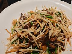 银芽炒鳝丝-荣小馆(杭州大厦店)