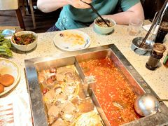 -二荆条·蜀鲜汇城市森林火锅