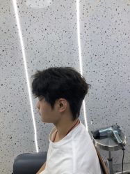 -初心HAlRSALON烫染接发