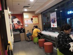 -麦当劳(新洲南路店)