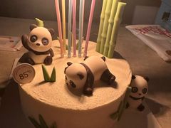 -85度C(生甜甜圈研究工坊·上海松江人民北路店)