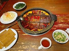 -黄家码头老火锅(解放碑旗舰店)