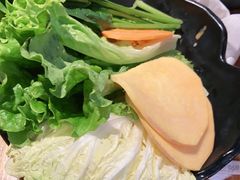 -呷哺呷哺(万达新世界店)