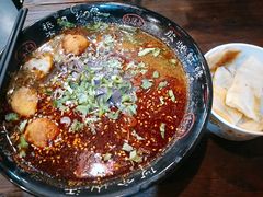-陈仓老街美食天地