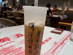 -肥肥虾庄·金牌油焖大虾(汉口城市广场店)
