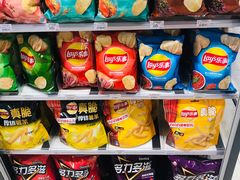 -全家便利店(江湾镇站店)