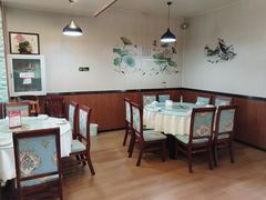 -东来菜馆•手抓海鲜家常菜•海鲜锅贴(鸽子窝店)