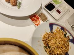 -贝勒爷·酥不腻烤鸭