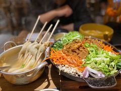 小木屋拌饭-冰川冷面·延边菜·炭烤串(观前店)