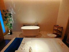 -快乐大桶水养生足浴SPA(前兴路店)
