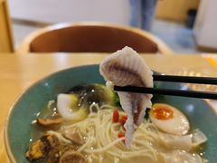 白汁河月豕煨面-江小鲀河豚馄饨(日月光店)