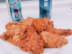 -BHC炸鸡(明洞总店)