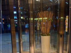 -上海龙之梦万丽酒店