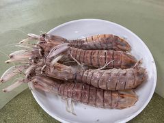 -三亚火车头万人海鲜广场