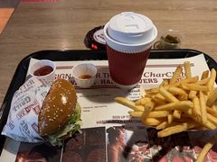 -The Habit Burger Grill 哈比特汉堡(复兴soho店)