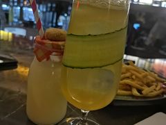 -TZ House音乐现场(来福士中心店)