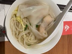 虾仁馄饨面-鼎泰丰(德基广场店)