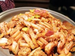 -炭舍干锅·烤鱼(扬名广场店)