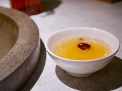 银耳汤-鲜潭蒸汽石锅鱼(五道口购物中心店)
